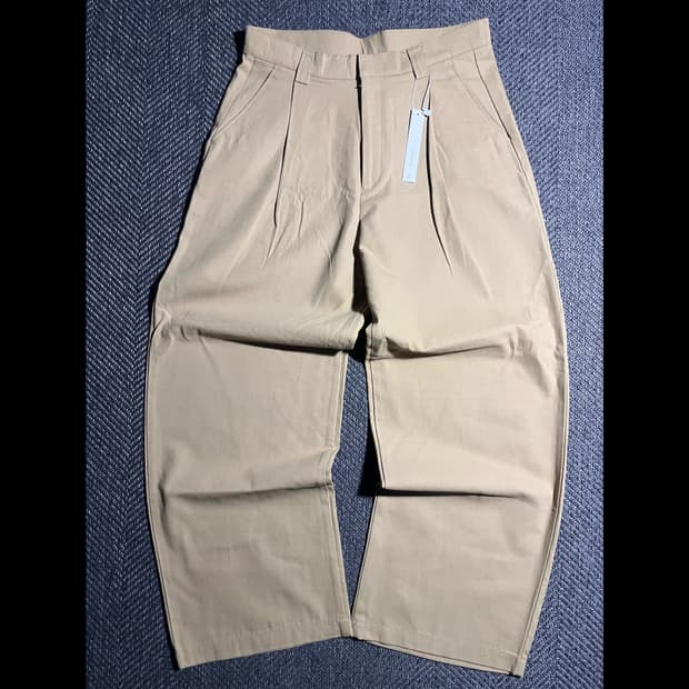 [L] SIGNATURE 시그니처 원턱 와이드 치노 팬츠