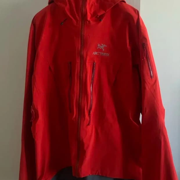 <찐급처!!!>아크테릭스 맨즈 방수 바람막이