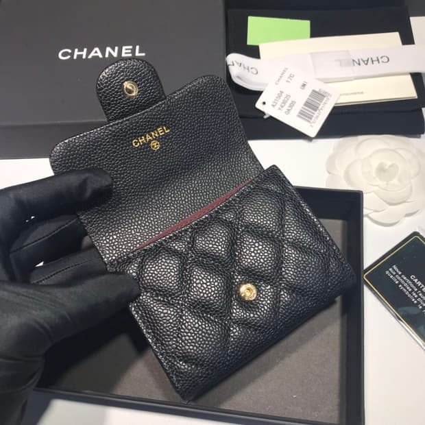 샤넬 클래식 카드 홀더 그레인드 카프스킨 & 실버 메탈 블랙