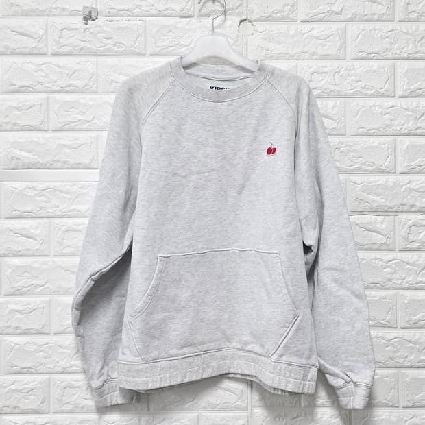 키르시 체리 맨투맨 그레이 L