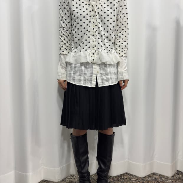image pleats skirt