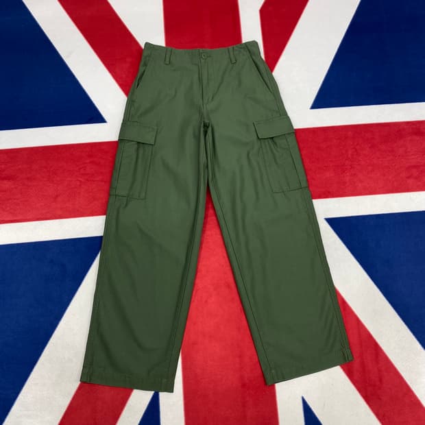 유니클로 뒷밴딩 카고바지 S