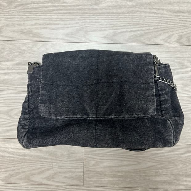 자라 락 플랩 데님 숄더백