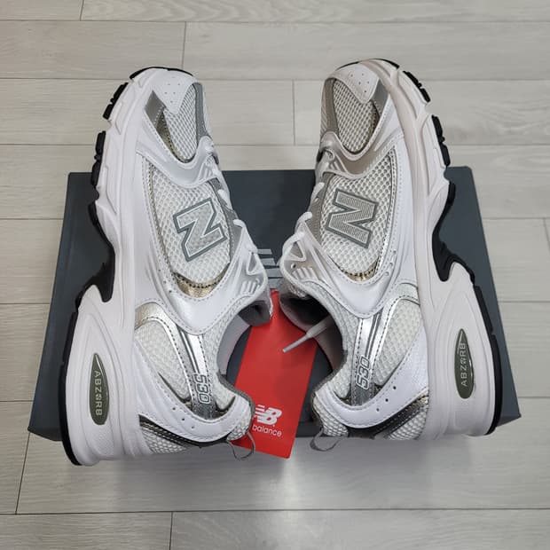 (255)뉴발란스 530 화이트 실버[대전 직거래도 가능]