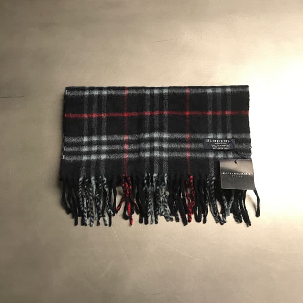 버버리 정품 캐시미어 머플러 네이비