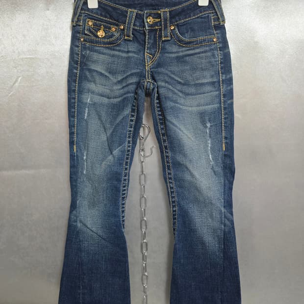 판매완료트루릴리젼 로우라이즈 부츠컷 청바지