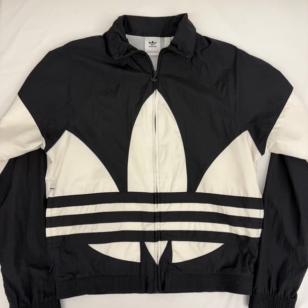 [S] 아디다스 빅 로고 블랙 화이트 바람막이