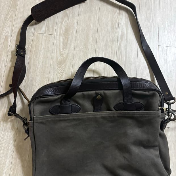 필슨 256 판매합니다