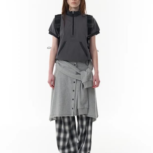 파히섬 SOFT STRIPE ZIP-UP CHARCOAL