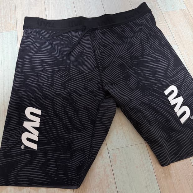 UVU 타이즈 판매합니다