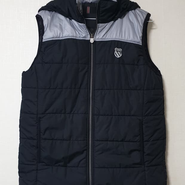케이스위스 패딩 조끼 100사이즈