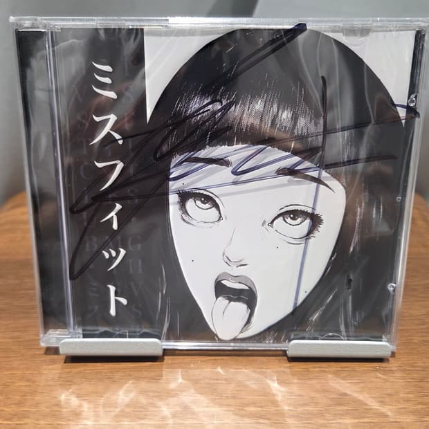 고스트클럽 misfit