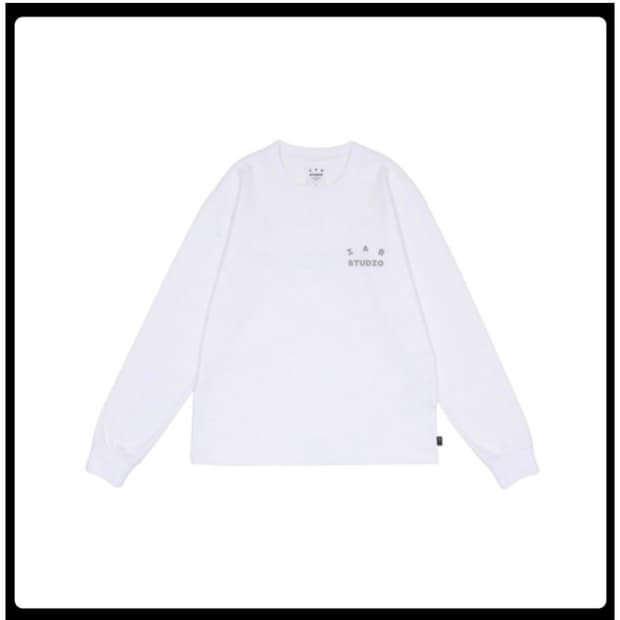 아이앱 스튜디오 26 롱슬리브 화이트