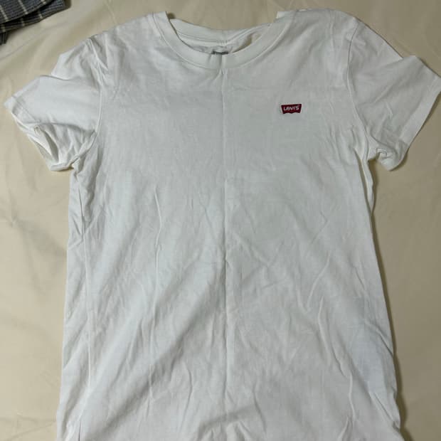 리바이스 퍼펙트 반팔 티셔츠