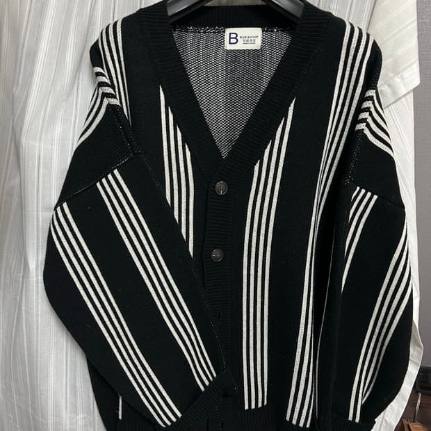 vintage boyfriend 4-stripe cardigan