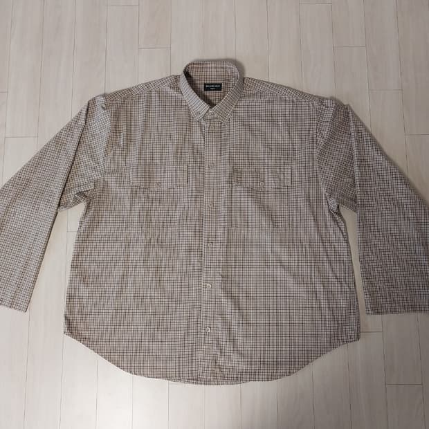 발렌시아가 오버핏 체크 셔츠