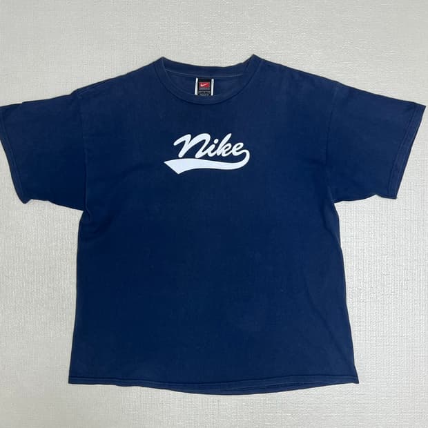 00s 빈티지나이키 스크립트로고 티셔츠 L사이즈