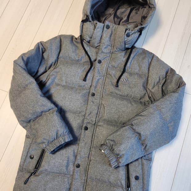 아디다스 남여공용DD70 울렌 덕다운 패딩 방풍 자켓 사이즈90(s)

