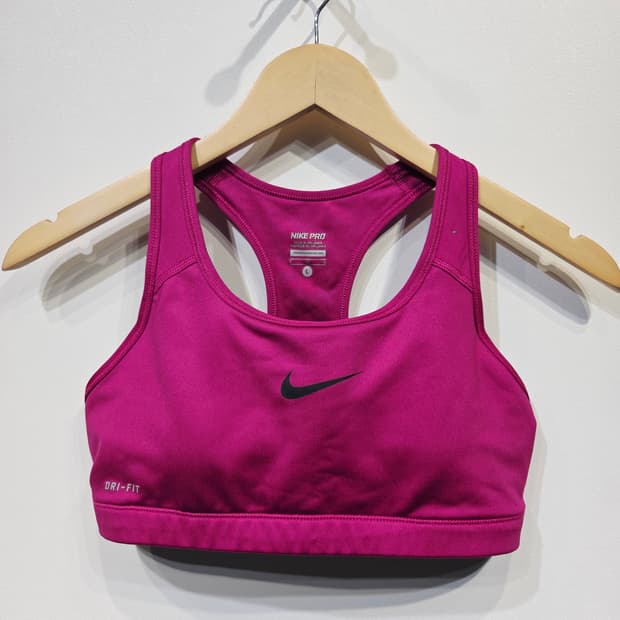 나이키. 드라이핏 브라탑_L