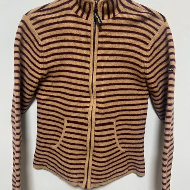 울리치 스트라이프 집업 니트