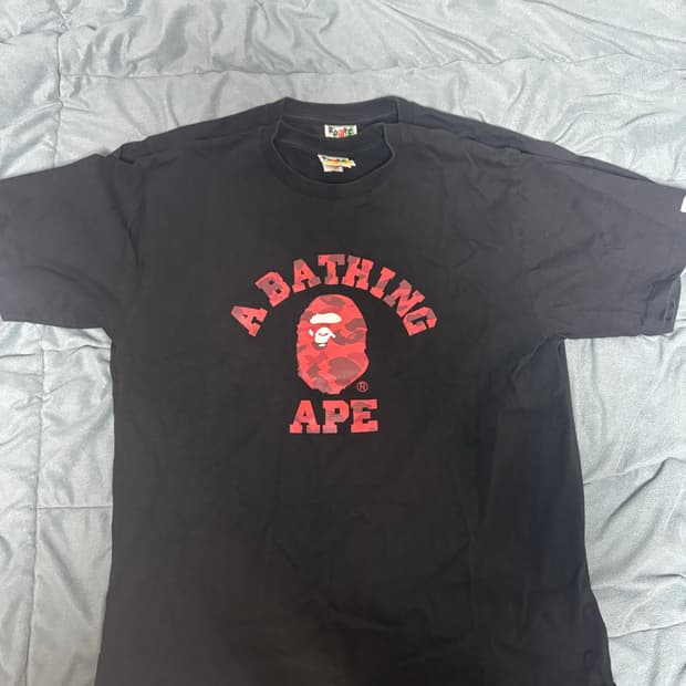 베이프 bape 레드 카모 프린팅 반팔 xl