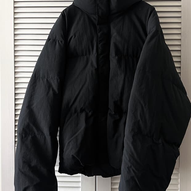 유니클로 U 르메르 패디드 볼륨재킷 패딩