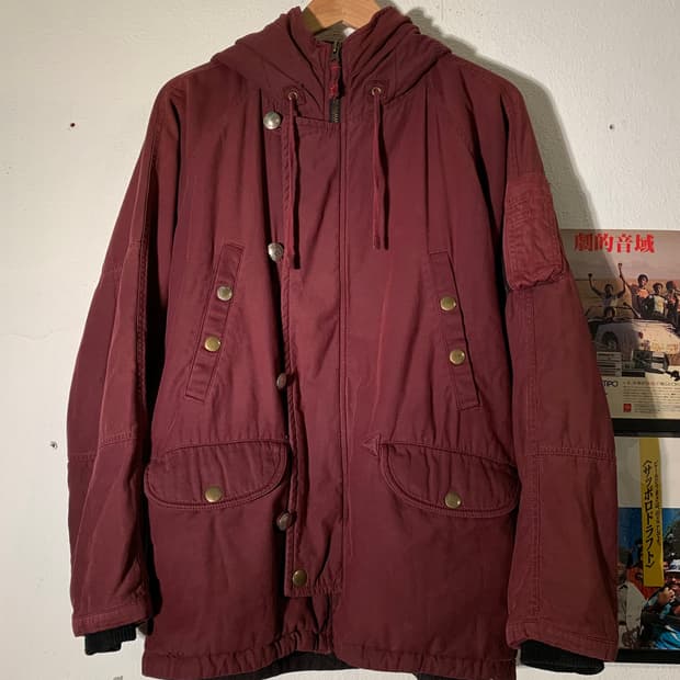 가이진메이드 콘초 사선 버튼 필드파카