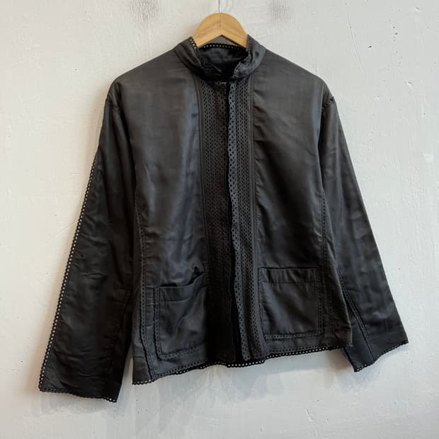 이세이미야케 폴리 레이저 컷 집업 자켓