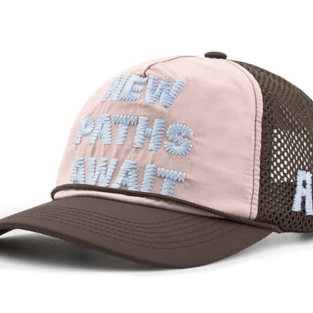 알렉스조노 X 우즈 볼캡