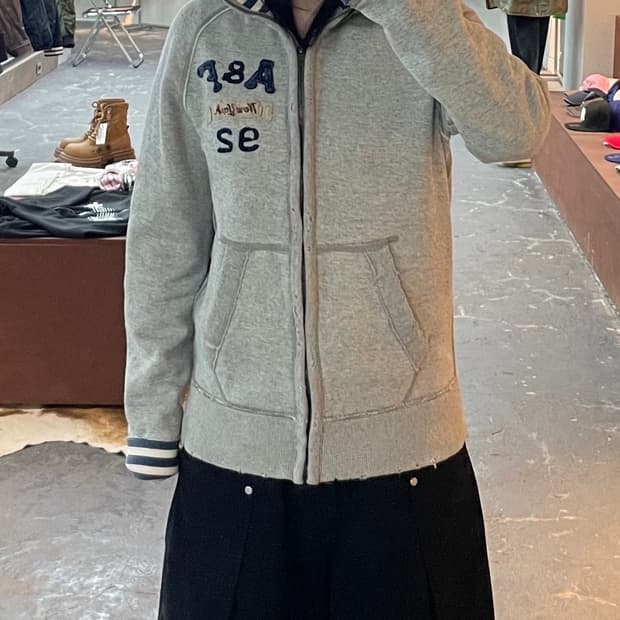 아베크롬비 그레이 데미지 집업 스웻셔츠 H1657