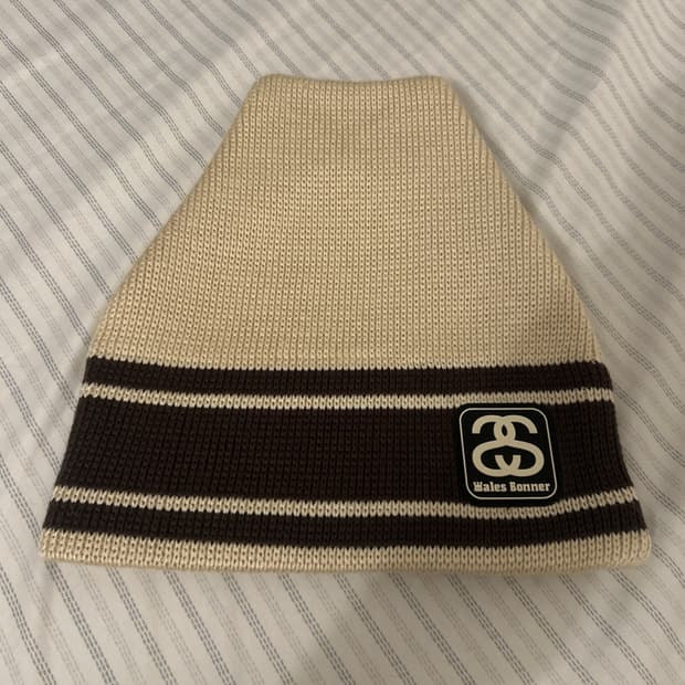 스투시 x 웨일즈보너 컬래버 니트 비니