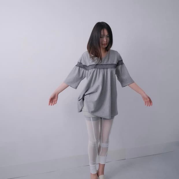 Ulika Sanctus 울리카 상투스 반팔