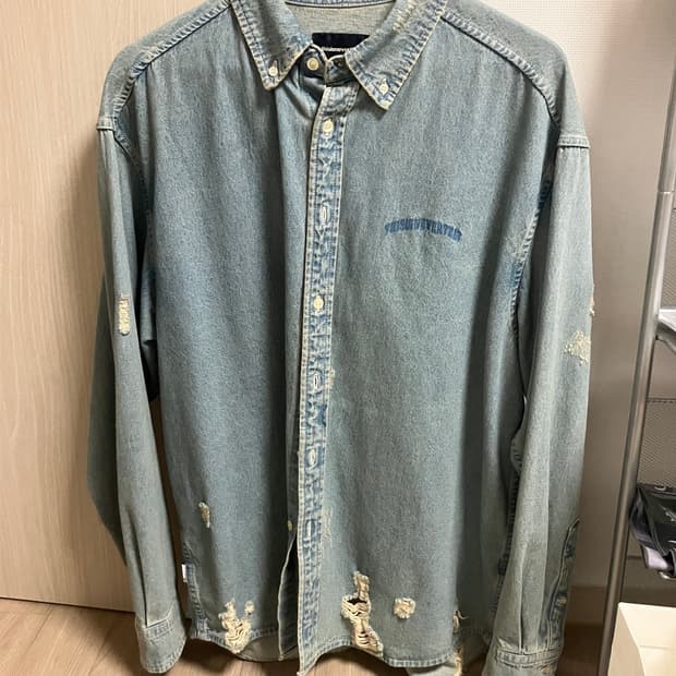 (XL) 디스이즈네버댓 데미지드 데님 셔츠