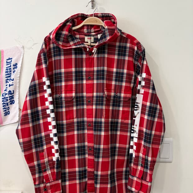 386. 리바이스 체크 셔츠후드