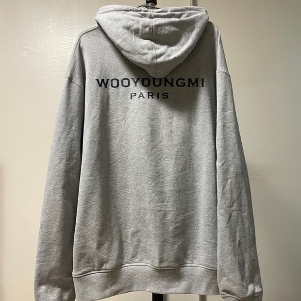 우영미 백로고 후드티 그레이