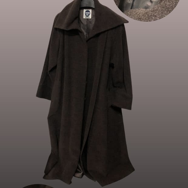 히로코비스 울100  딥브라운 롱코트