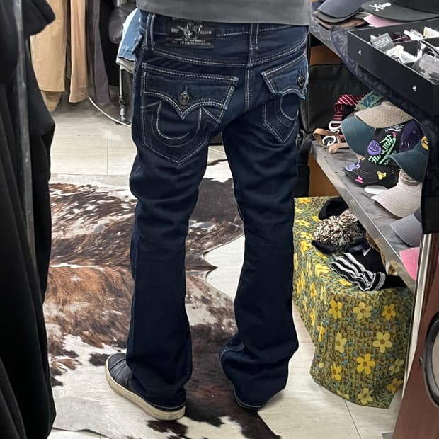 TRUE RELIGION BILLY BIG QT 