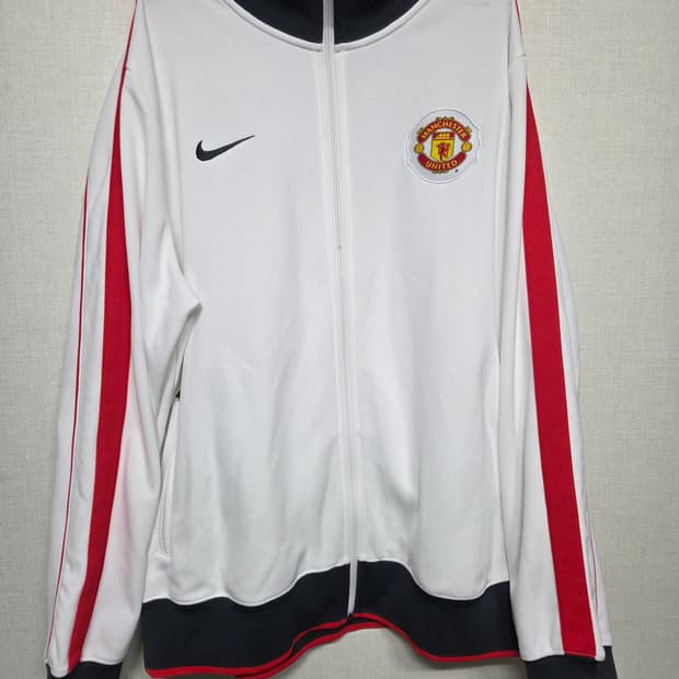 나이키 맨체스터유나이티드 트랙탑져지 화이트