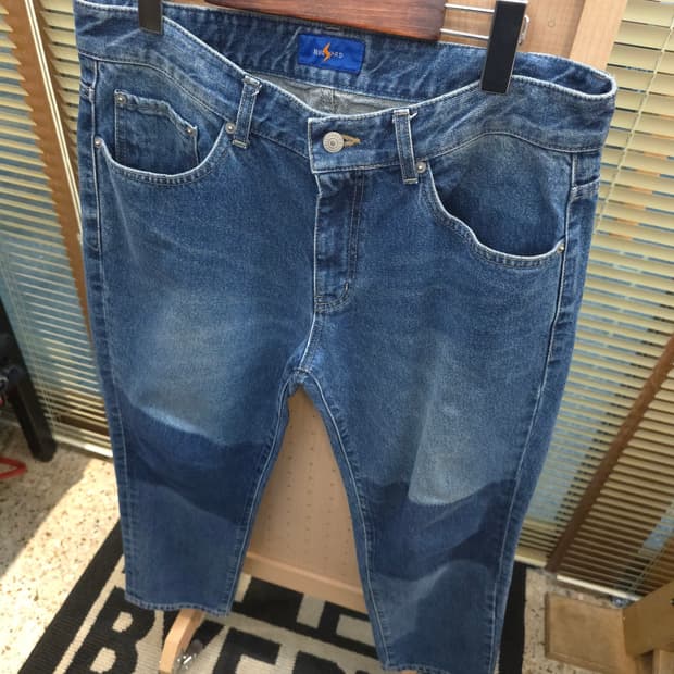  [BLUE YARD] Color BLOCK CROP JEAN