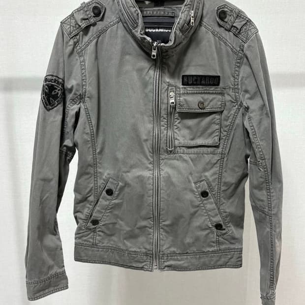 버커루 카고 자켓 구해요(유사제품환영)