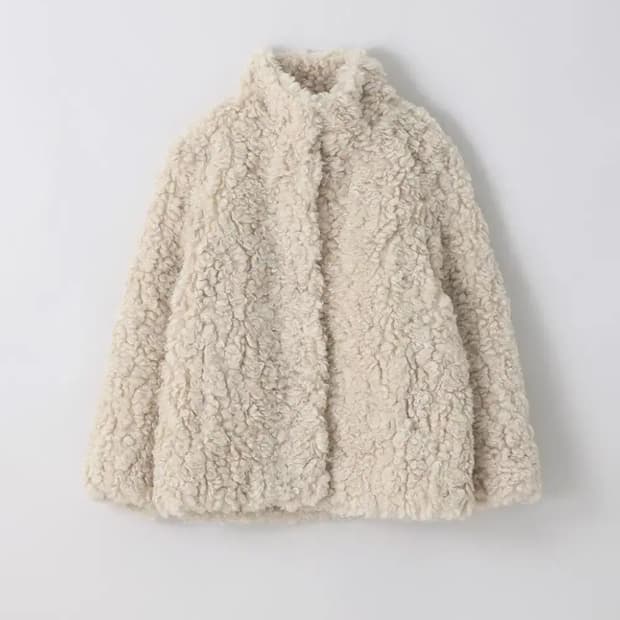 노티아 시어링 하이넥 퍼자켓