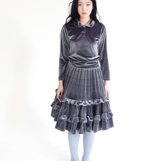 [fa.er.ie] velvet round collar blouse