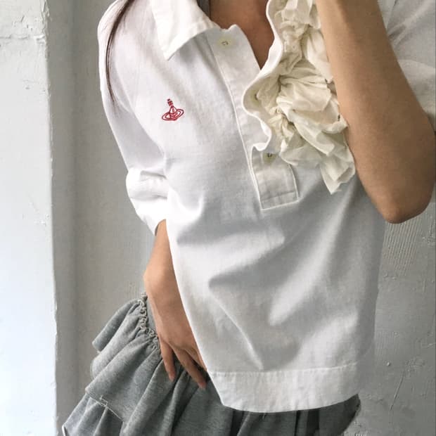 Vivienne Westwood 비비안웨스트우드 언발 프릴 카라티