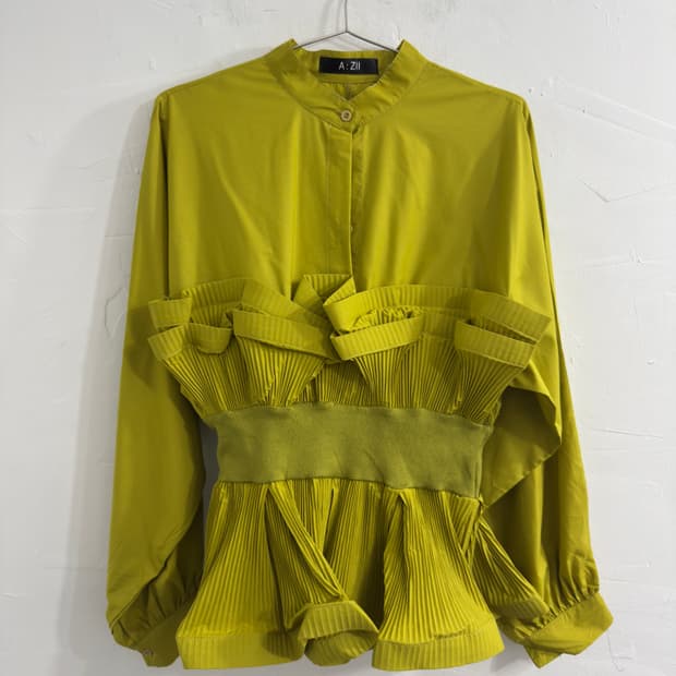 A:Zll design blouse