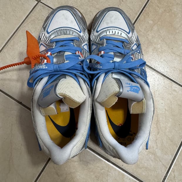 나이키 에어 러버 덩크 X 오프 화이트