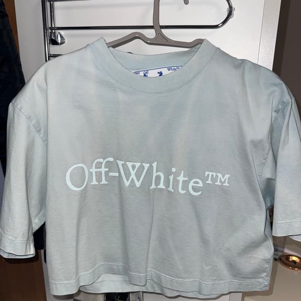 Offwhite 크롭티