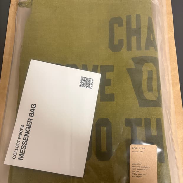 컬렉트피시스 메신저백