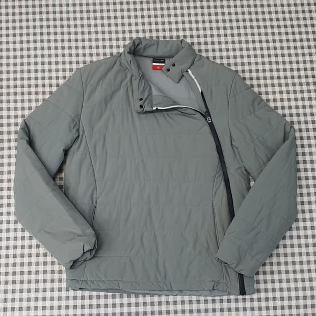 엠엔씨 사선지퍼 경량패딩 남자95~100