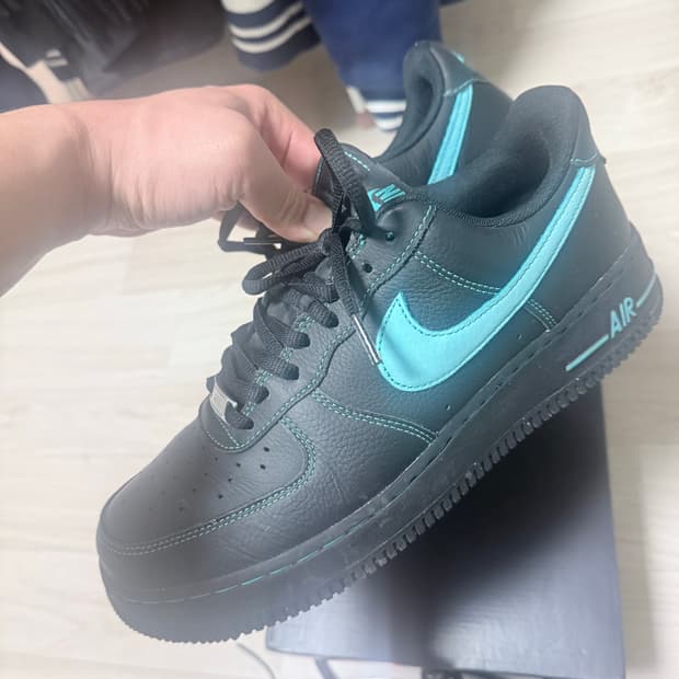 크림구매) 나이키 에어포스 티파니 색 오로라 그린 270미리