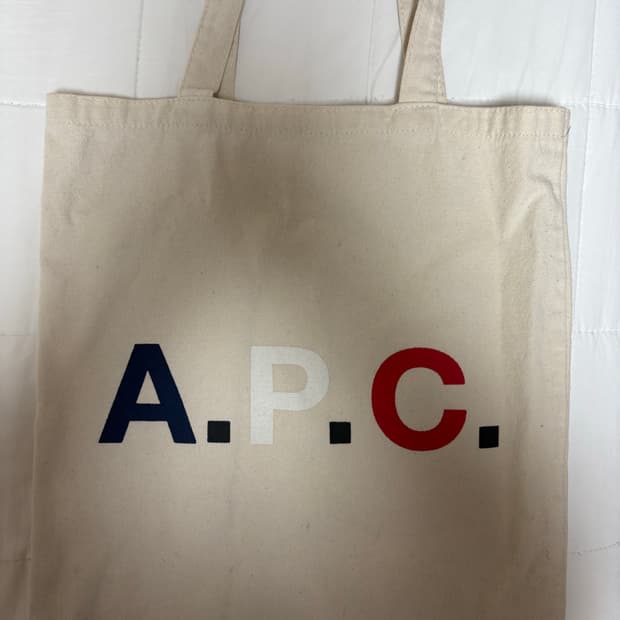 APC(아페쎄) BAILA(바일라) 에코백